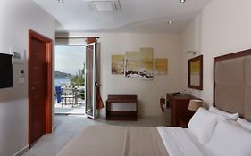 Aktaion Hotel
