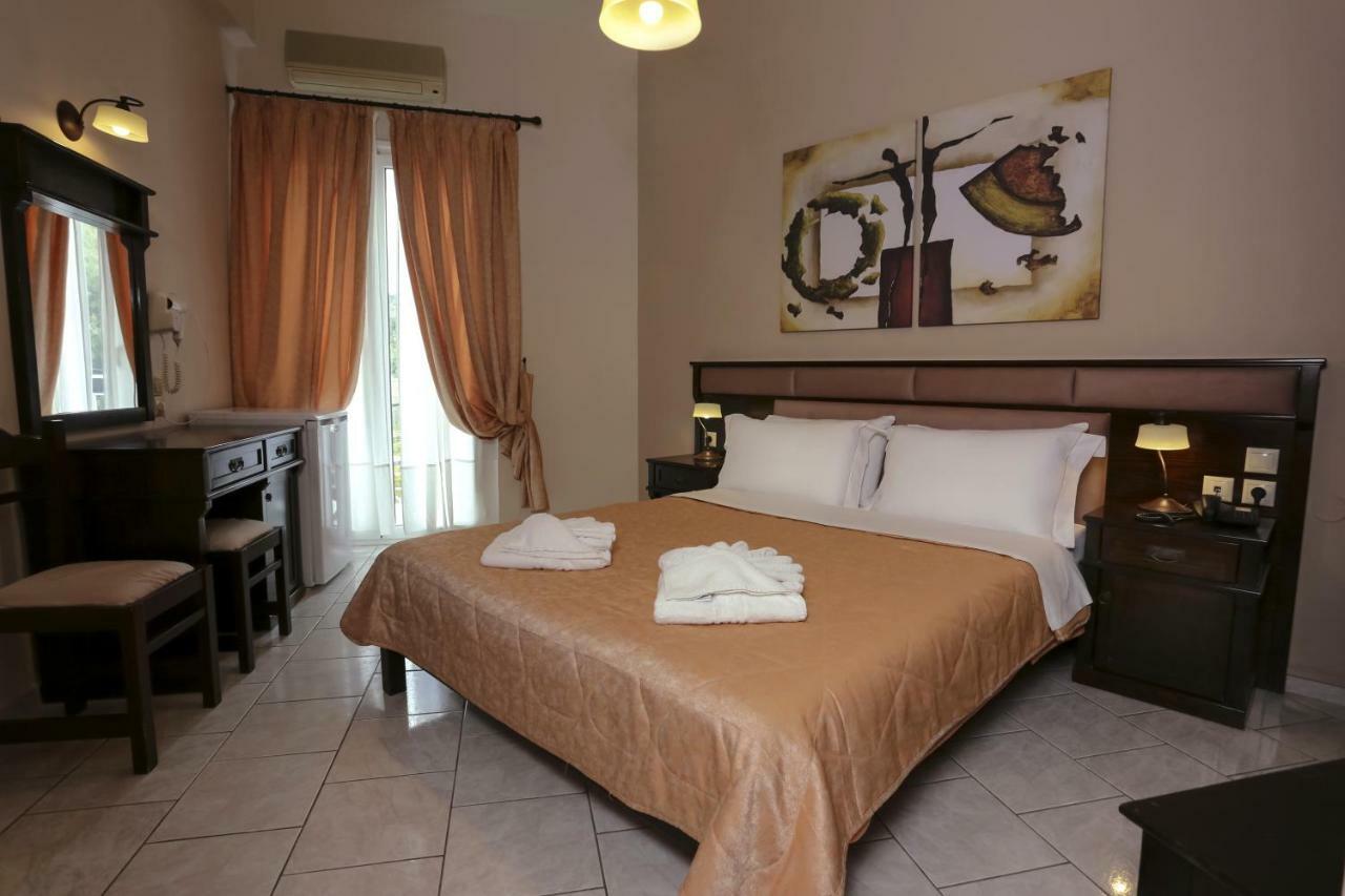 Aktaion Hotel Tolón Esterno foto