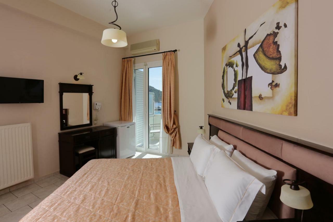 Aktaion Hotel Tolón Esterno foto