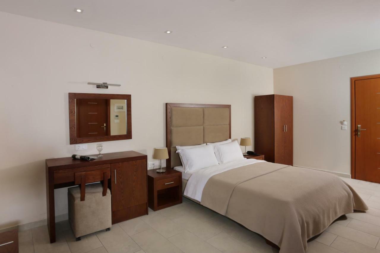 Aktaion Hotel Tolón Esterno foto
